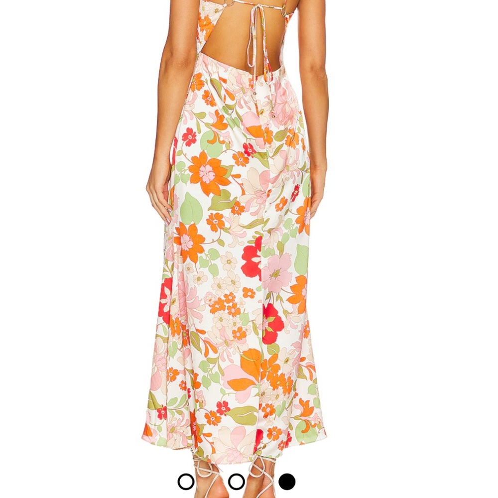 Elliatt Khloe Maxi Dress in Multi from Revolve - Picture 2 of 5